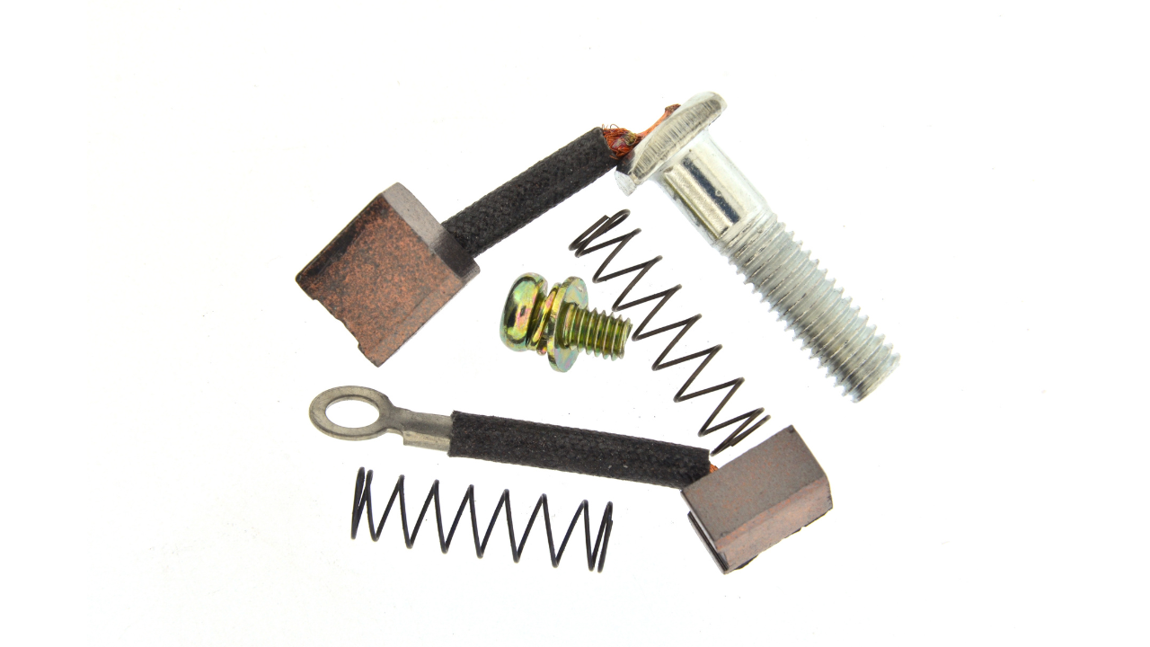 DC Motor Brush Holder and the Performance of Carbon Brushes