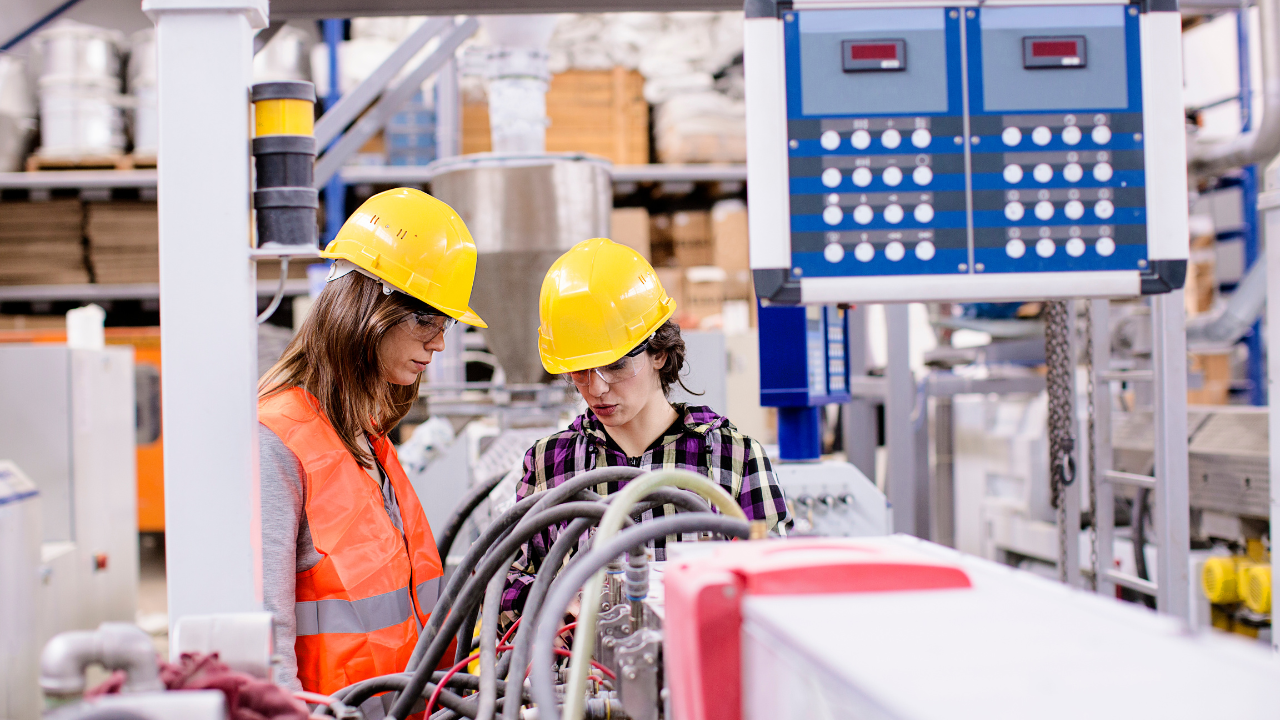 The Benefits of Participating in Manufacturing Apprenticeships