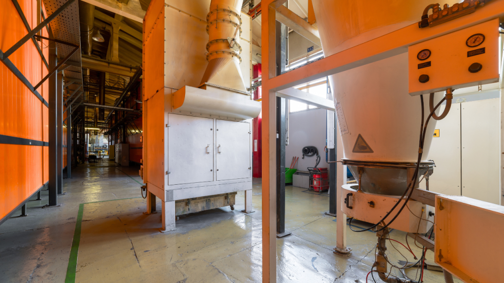 inside a cyclone separator