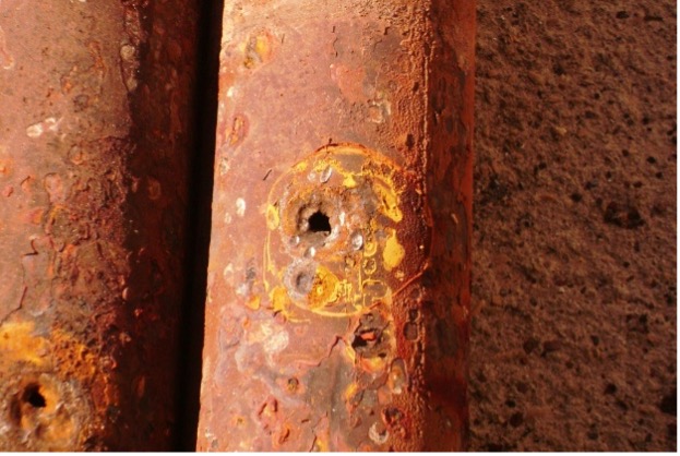 tubes with oxygen corrosion